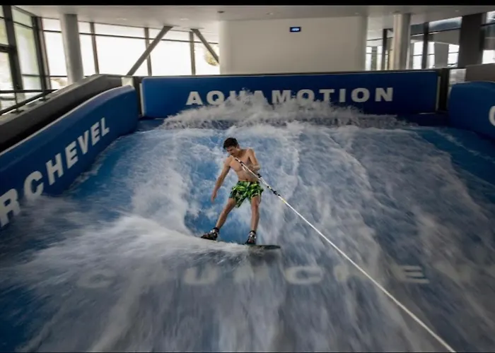 شاليه La Louve, 1650- 15 Personnes Jacuzzi Et Hammam Pistes 70 M,commerces 50m كورشوفيل