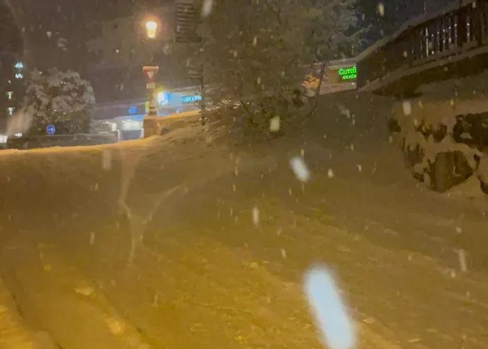 شاليه La Louve, 1650- 15 Personnes Jacuzzi Et Hammam Pistes 70 M,commerces 50m كورشوفيل