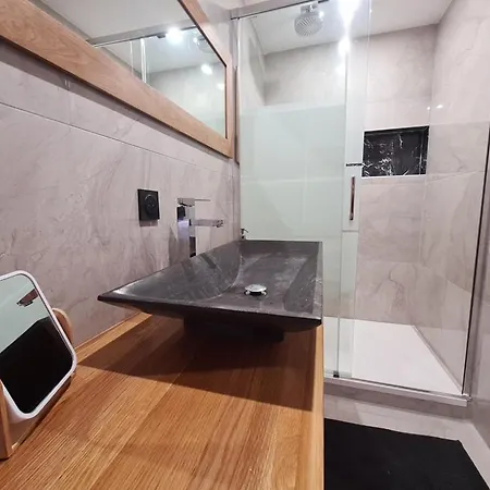 شاليه La Louve, 1650- 15 Personnes Jacuzzi Et Hammam Pistes 70 M,commerces 50m *